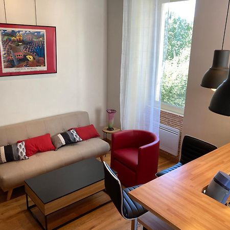 Duplex De La Republique Apartment Мийо Екстериор снимка